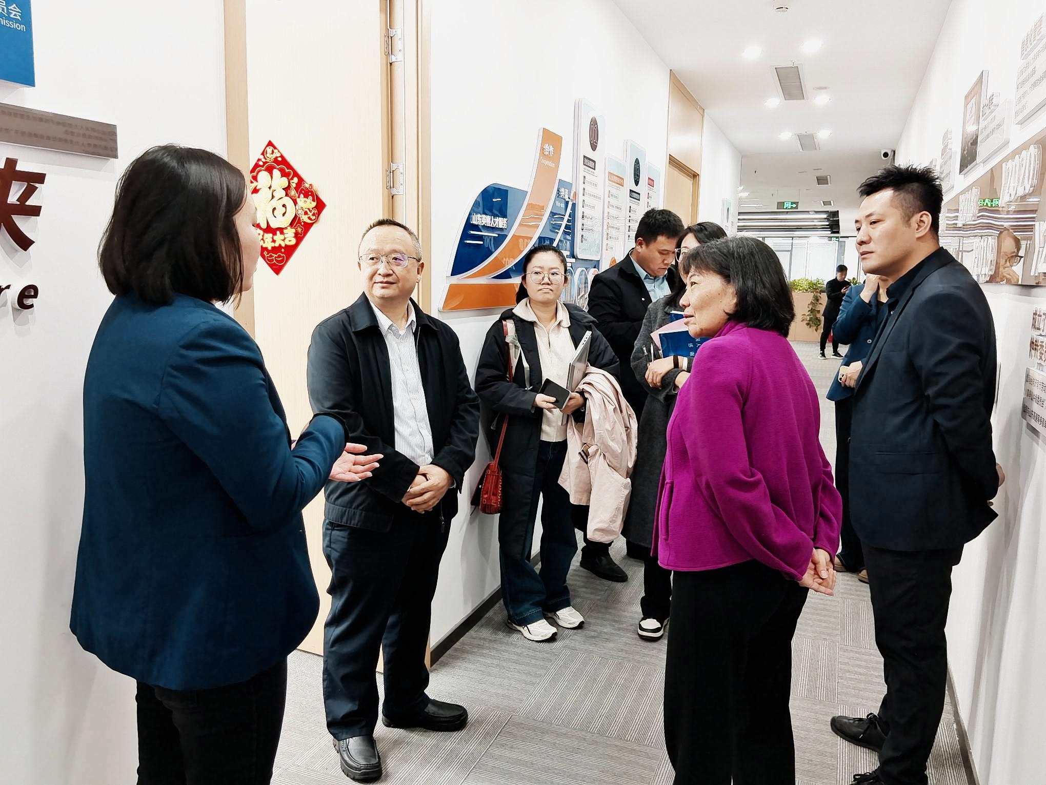 四川省人社厅调研组莅临山东金创业公司参观交流